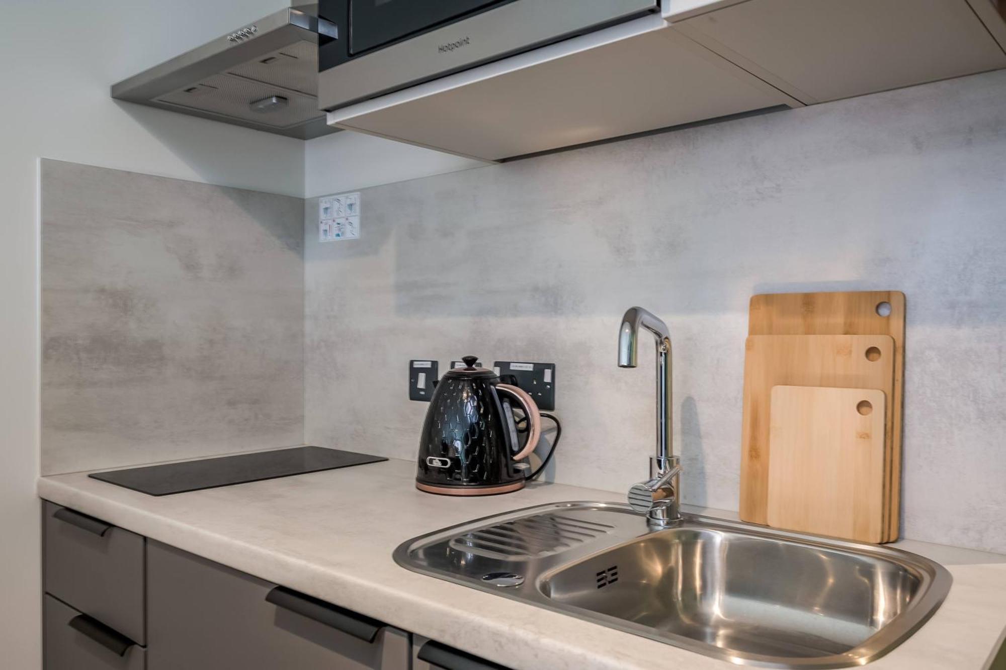 The Best Value Option For The City Centre - Non Students Welcome Μπέλφαστ Εξωτερικό φωτογραφία